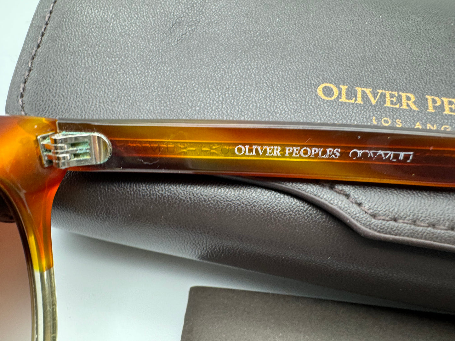 Oliver Peoples Daddy B 58mm OV5091S 1239/13 T58 Amber Tortoise Buff Gradient PREOWNED