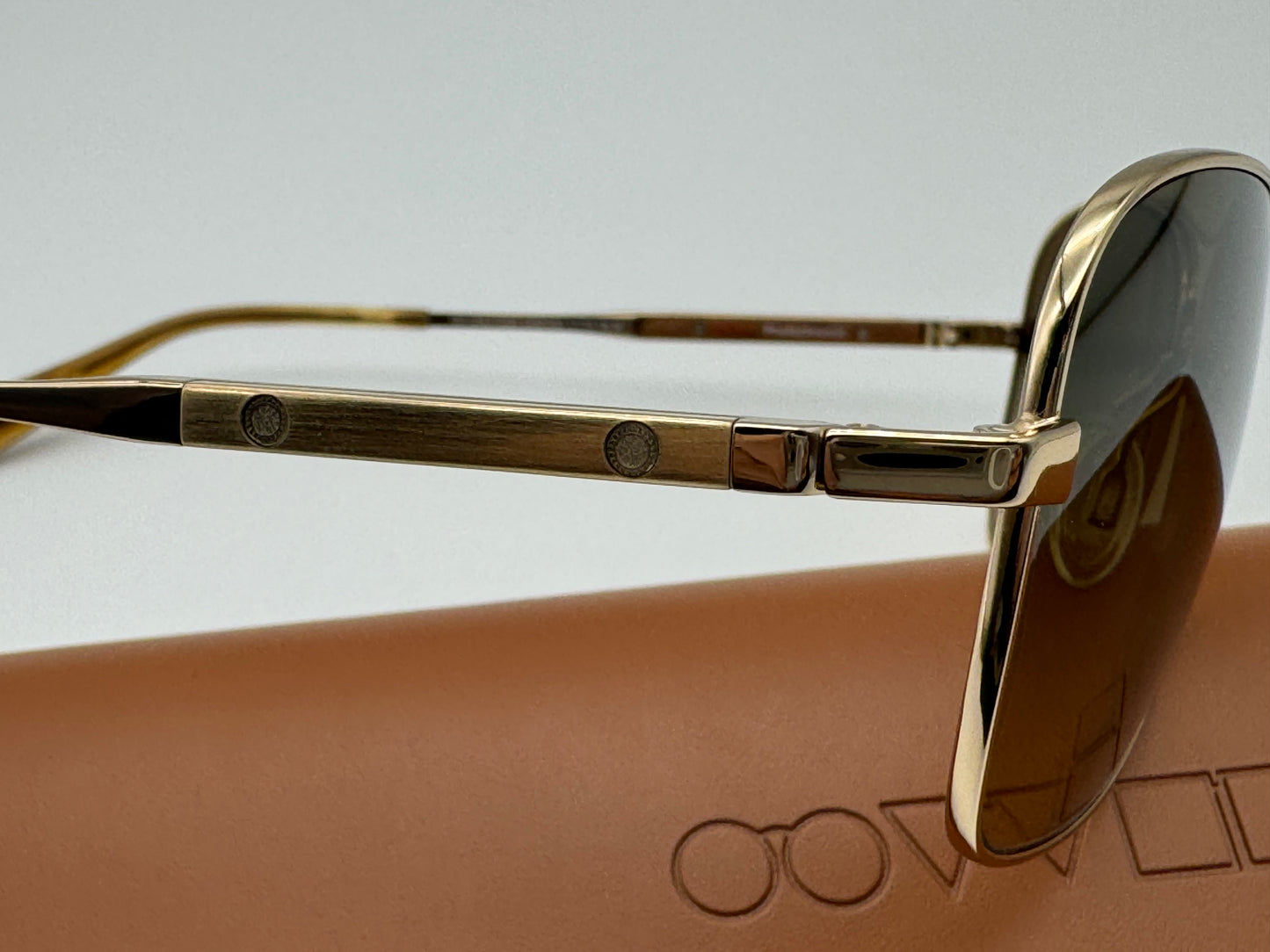 Oliver Peoples Sanford 57mm OV 1130 S Gold / Chrome Amber Photochromic 5132 / 85 Japan Missing Box