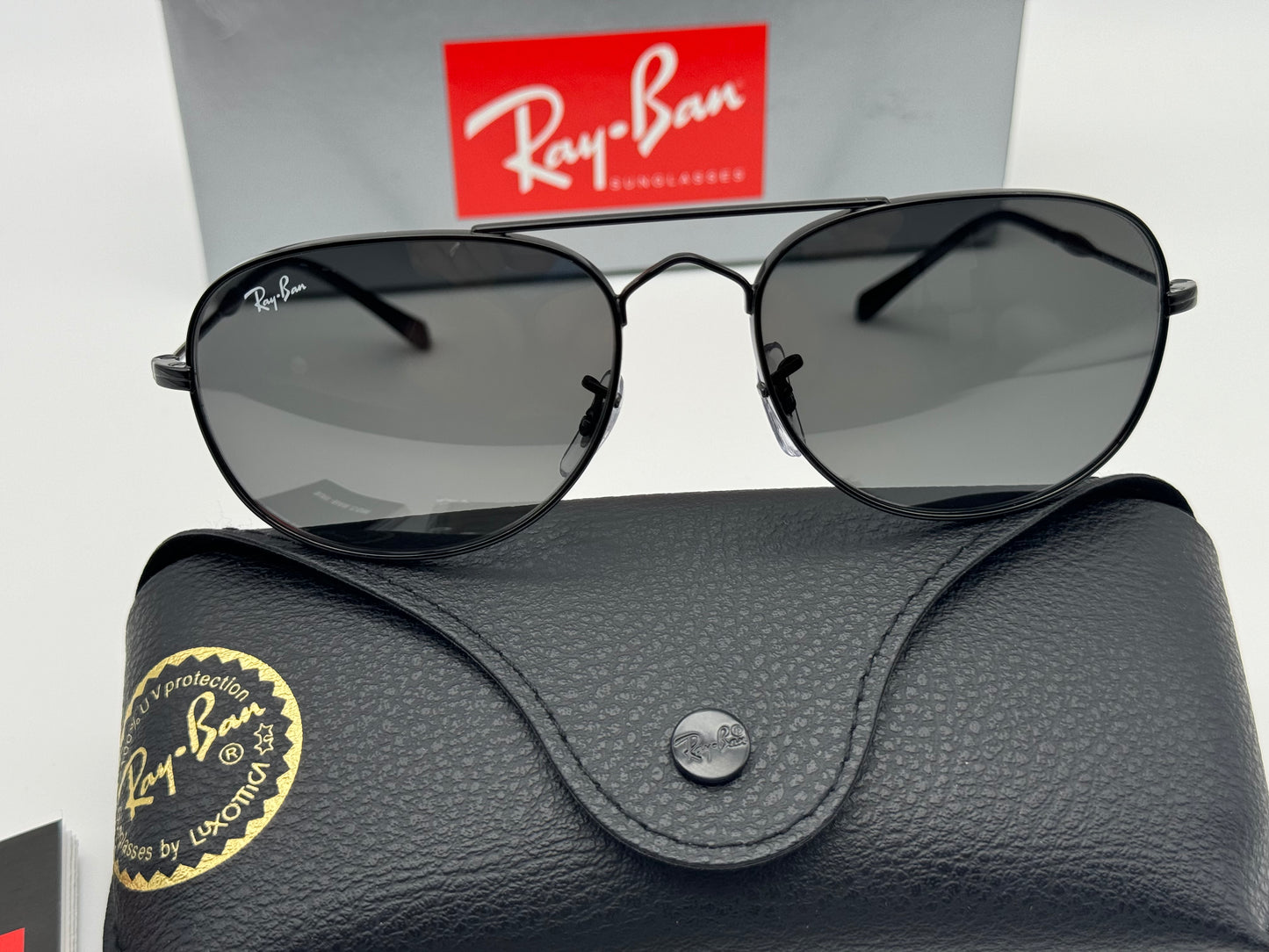 Ray-Ban Bain Bridge 57mm RB 3735 002/B1 Polished Black / Dark Gray Italy