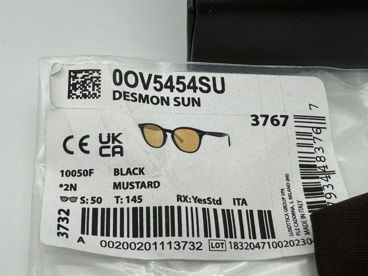 Oliver Peoples Desmon Sun 50mm Black / Mustard OV 5454 10050F Italy NEW