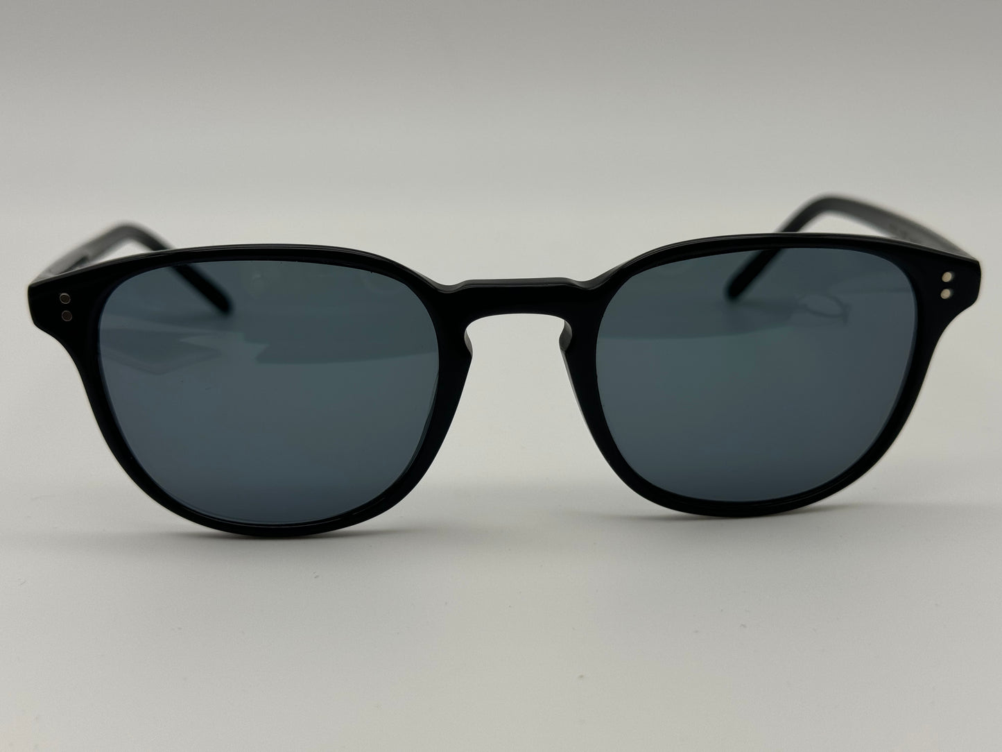 Oliver Peoples Fairmont Sun 49mm Black / Blue Photochromic OV 5219 1005R8 Italy NEW