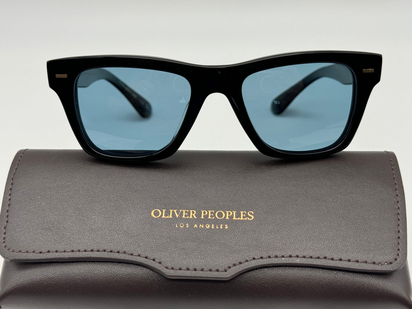 Oliver Peoples Oliver Sun 49mm Limited Edition Black / Teal Polarized OV 5393 SU 1005P1 Italy Defect