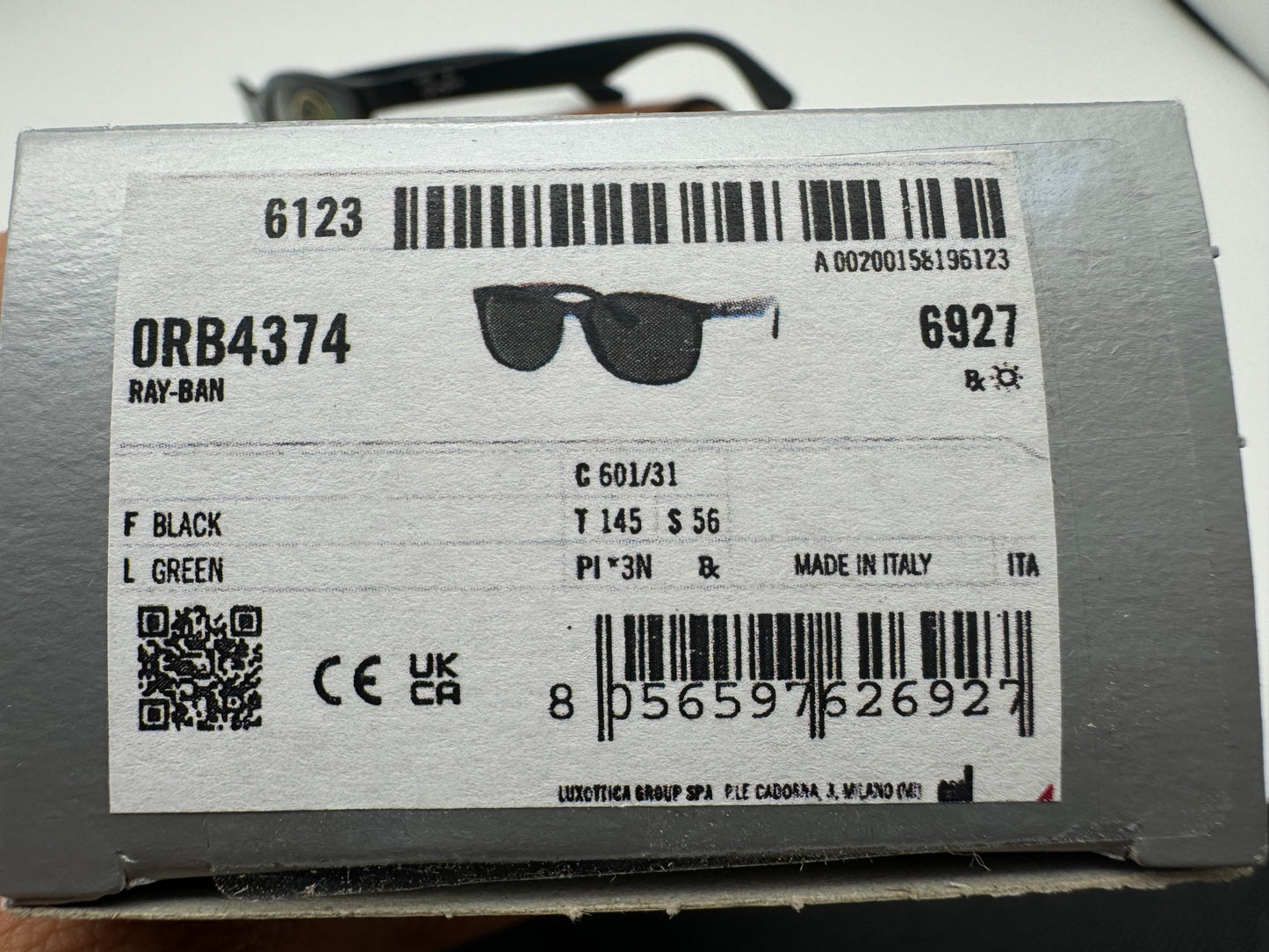 Ray-Ban RB 4374 56mm Black / G 15 Glass Lens 601/31 Italy Factory defect