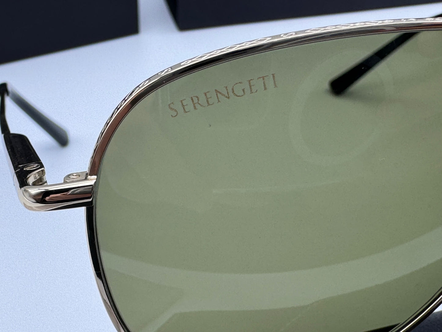 Serengeti HAYWOOD Small SS 55mm 544003  Light Light Gold 555nm Polarized Italy NEW