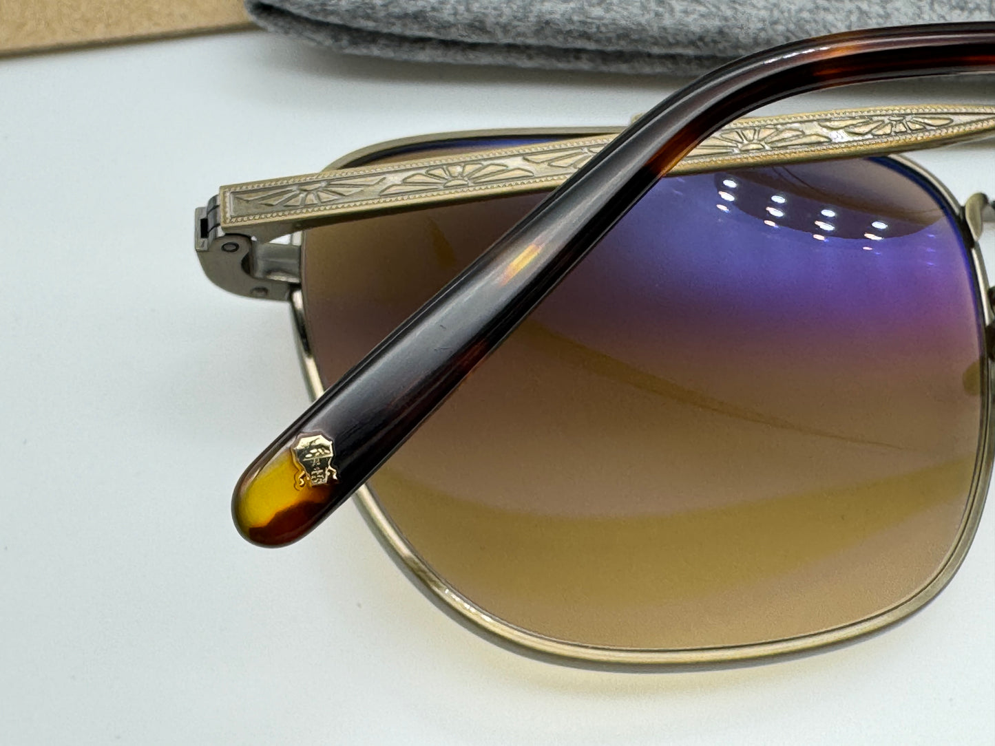 Oliver Peoples Marsan 55mm Brunello Cucinelli Antique Gold / Chrome Amber Photochromic Titanium OV 1322 ST 5284Q4 Japan NEW