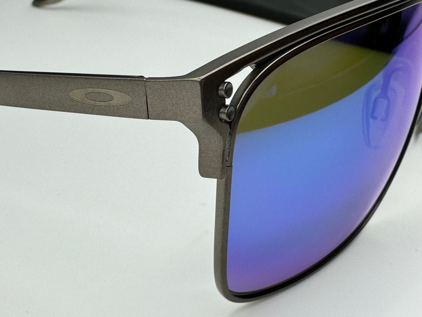 Oakley Holbrook Titanium 57mm Prizm Sapphire Polarized / Matte Gunmetal NEW