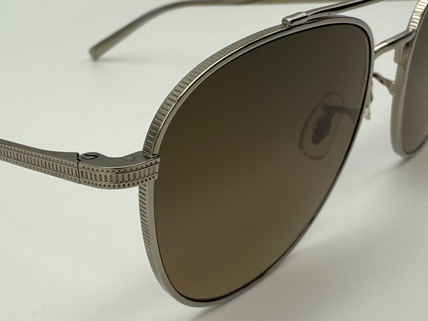 Oliver Peoples Rivetti 55mm OV 1335 5036GB Silver / Sandstone Gradient Polarized Titanium Japan NEW missing box