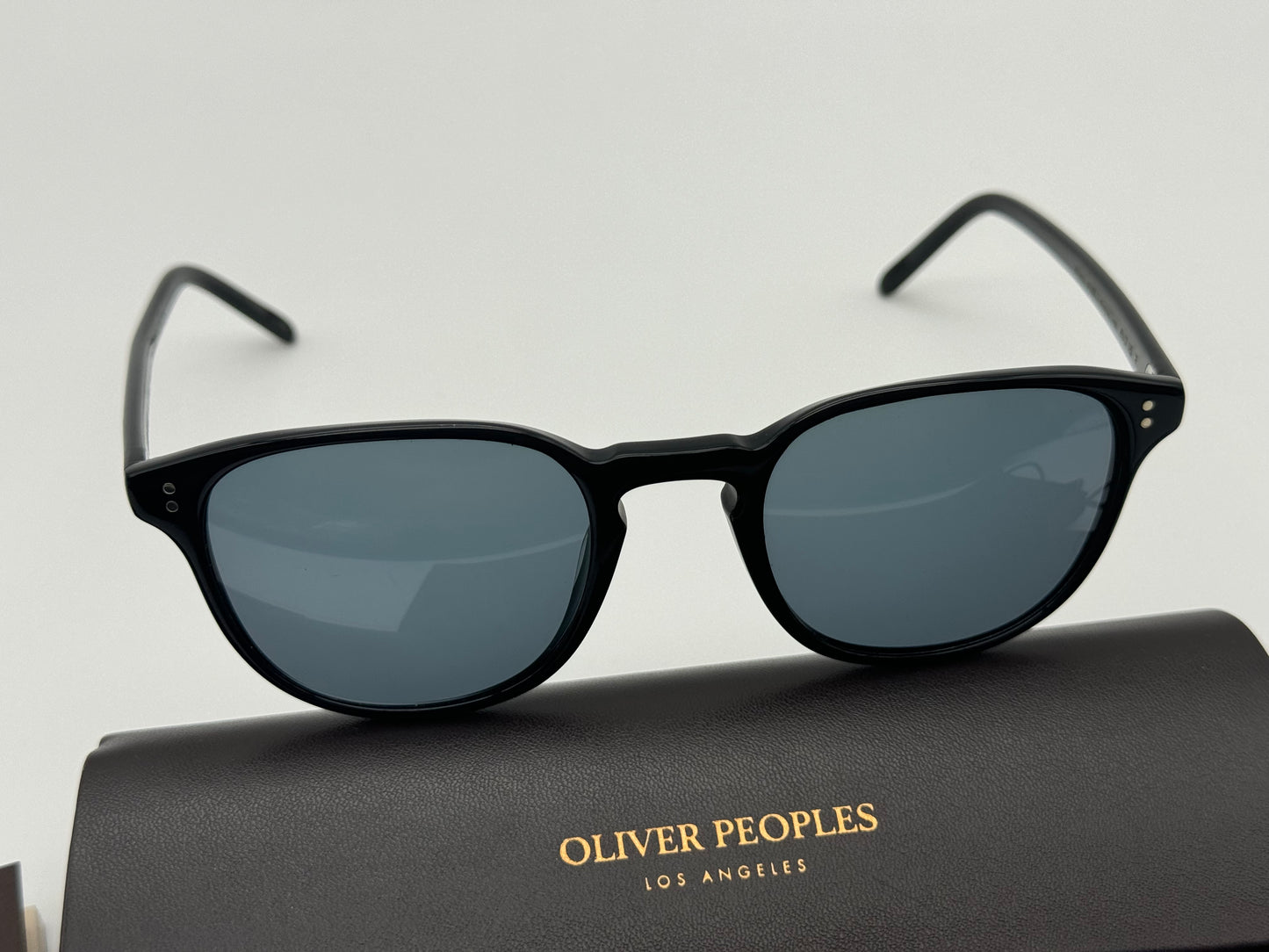 Oliver Peoples Fairmont Sun 49mm Black / Blue Photochromic OV 5219 1005R8 Italy NEW