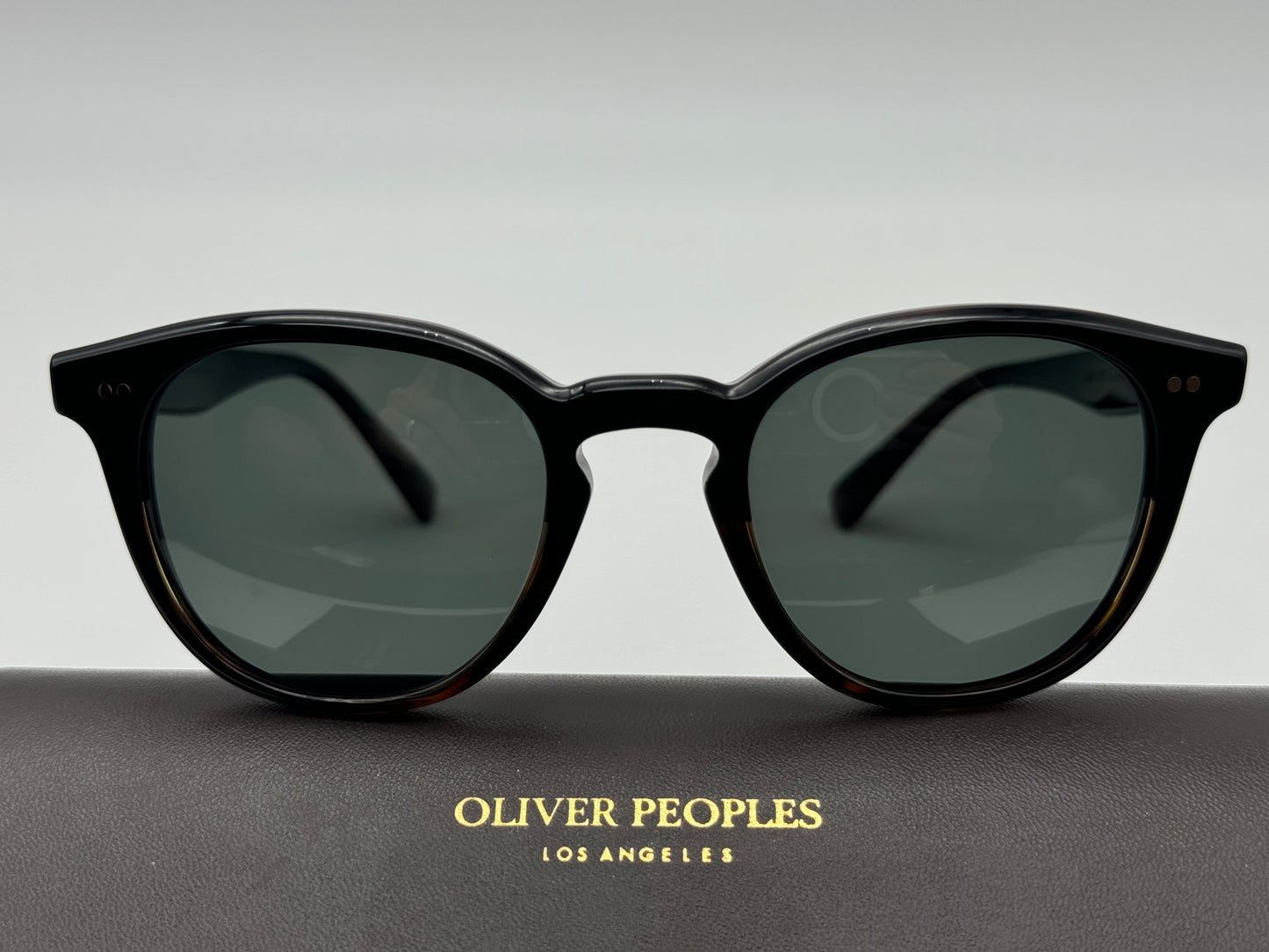 Oliver Peoples Desmon Sun 48mm OV 5454 Black / 362 Gradient / Midnight Express Polarized 1722P2 Italy NEW