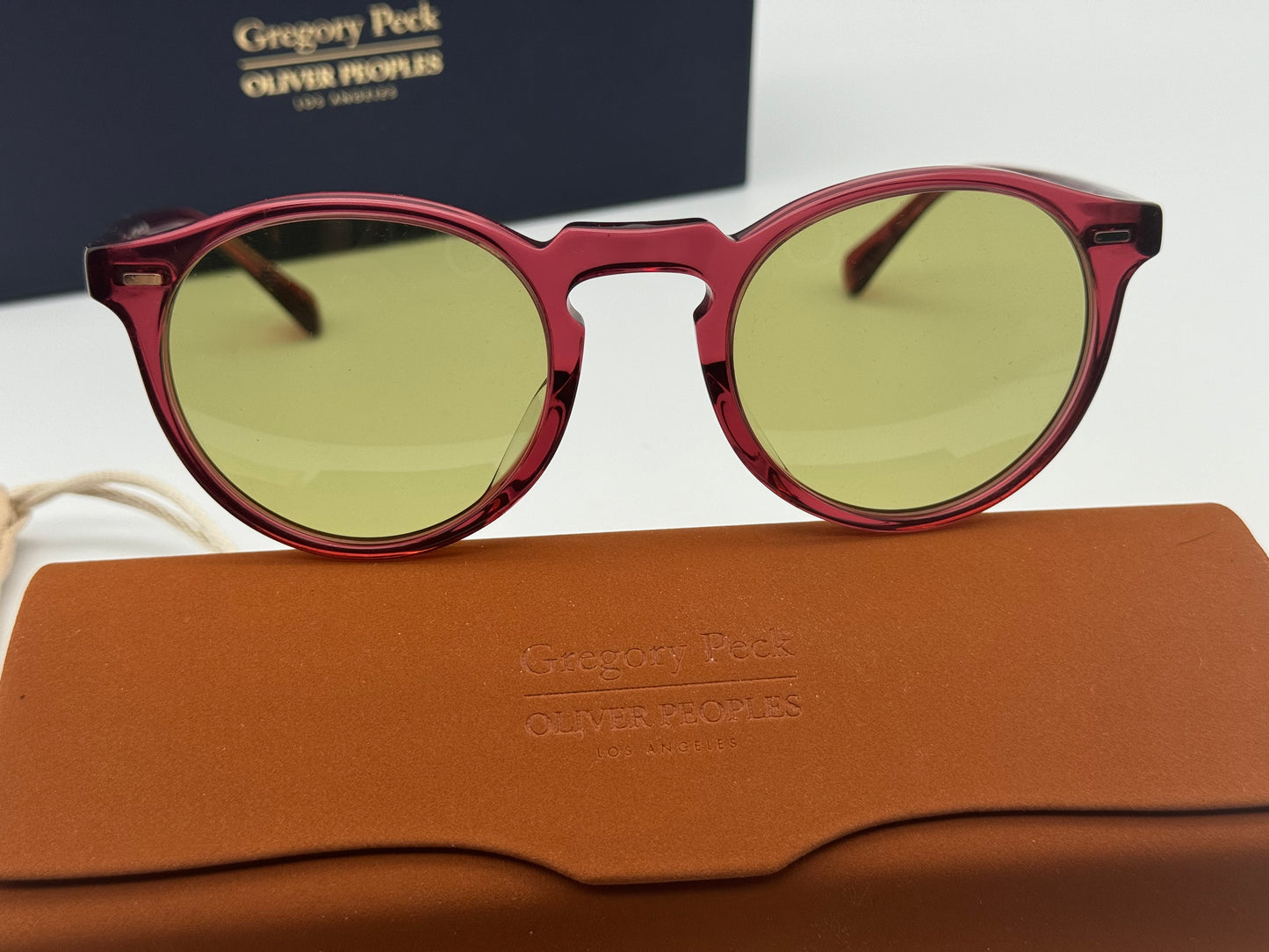 Oliver Peoples Gregory Peck 50mm Limited Edition Translucent Rust / Green Photochromic OV 5217 17644C Italy Open Box