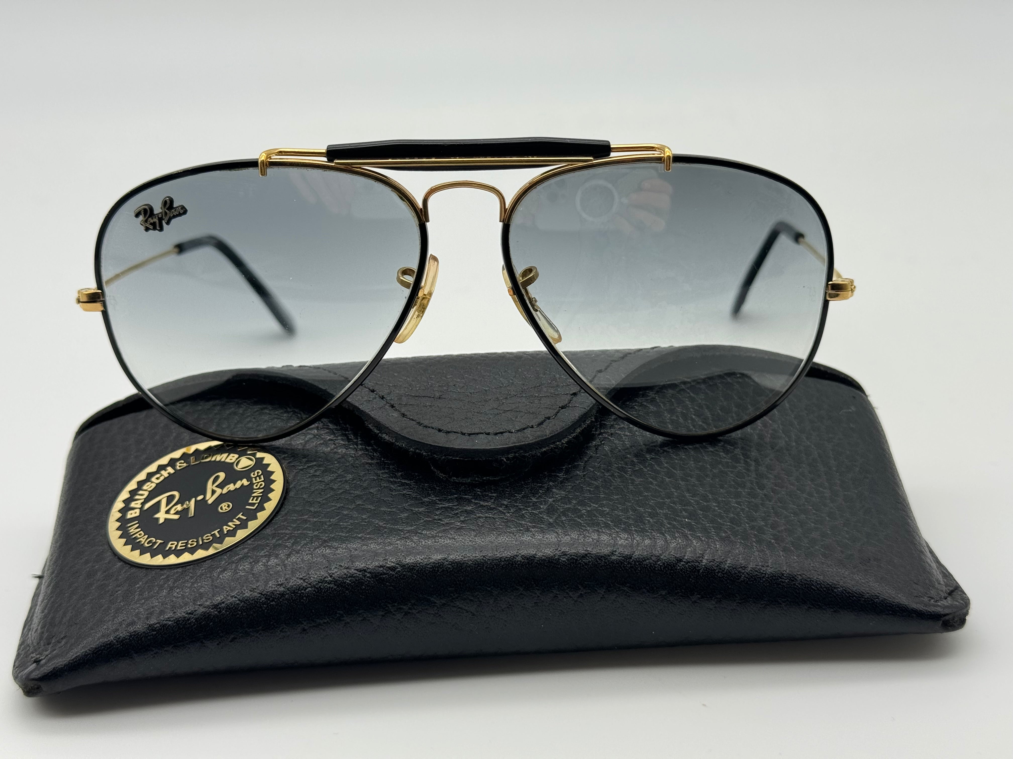 Ray ban aviator gold black clearance
