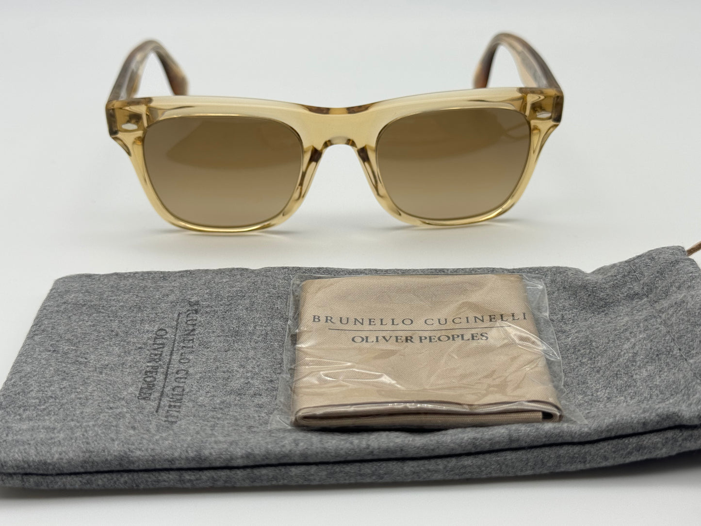 Oliver Peoples Mister Brunello 50mm OV 5519 Champagne Chrome Amber Photochromic 17650 missing Box