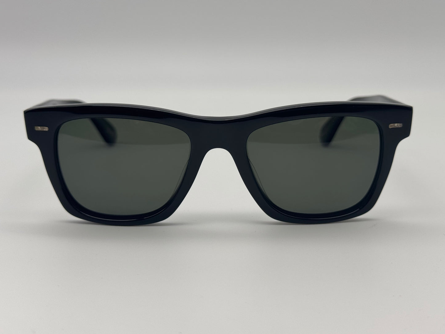 Oliver Peoples OLIVER SUN 51mm OV 5393SU Black/G-15 Polarized (1492/P1) Sunglasses Preowned