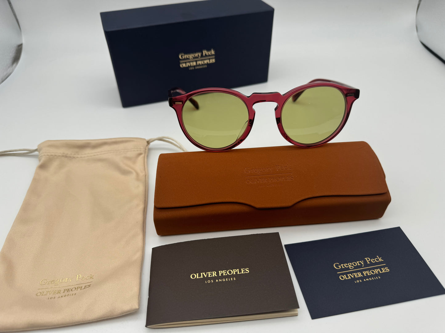 Oliver Peoples Gregory Peck 50mm Limited Edition Translucent Rust / Green Photochromic OV 5217 17644C Italy Open Box