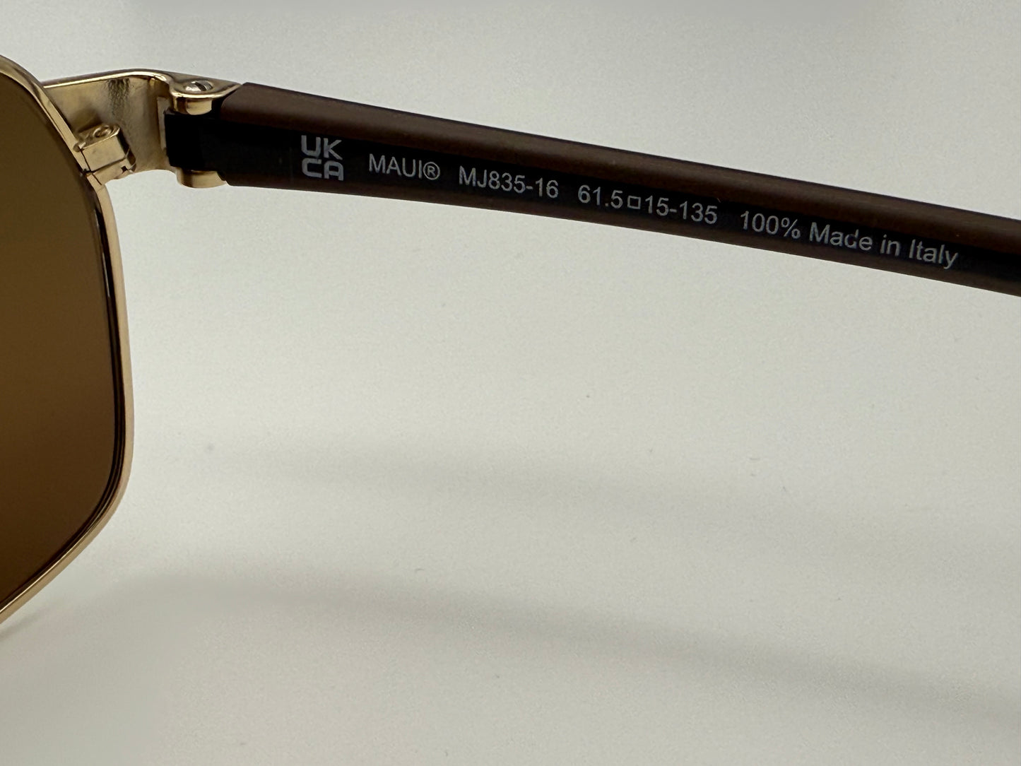 Maui Jim The Bird 61.5mm HCL Bronze / Gold Italy Open Box