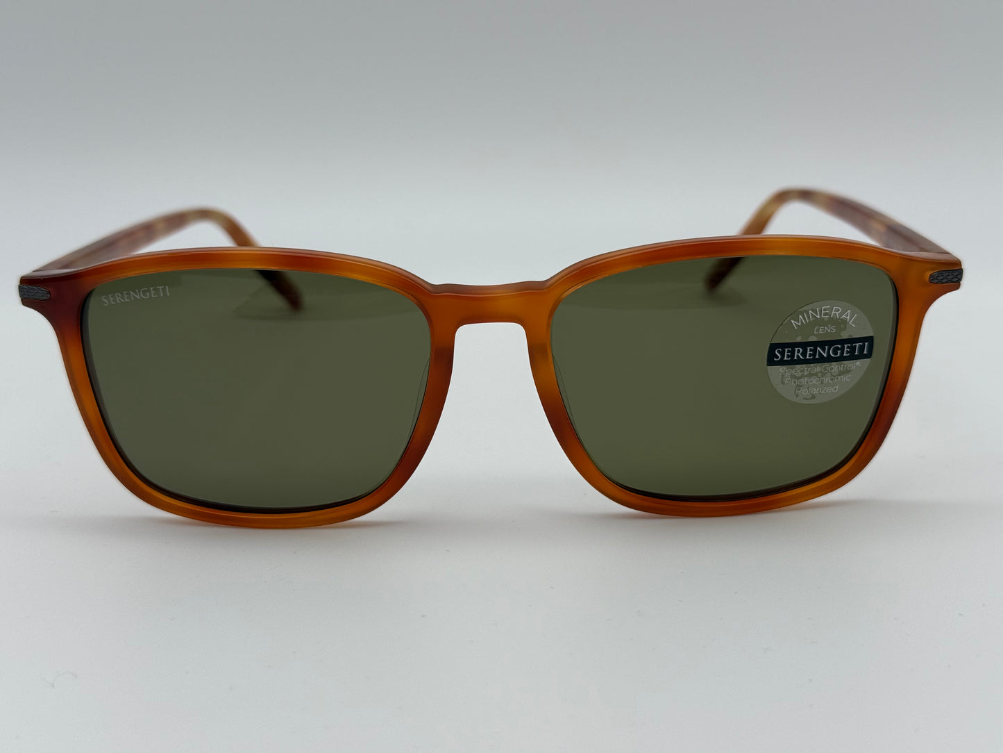 Serengeti Lenwood 57mm Shiny Caramel / Polarized 555nm mineral glass photochromic lens 8932 Italy NEW