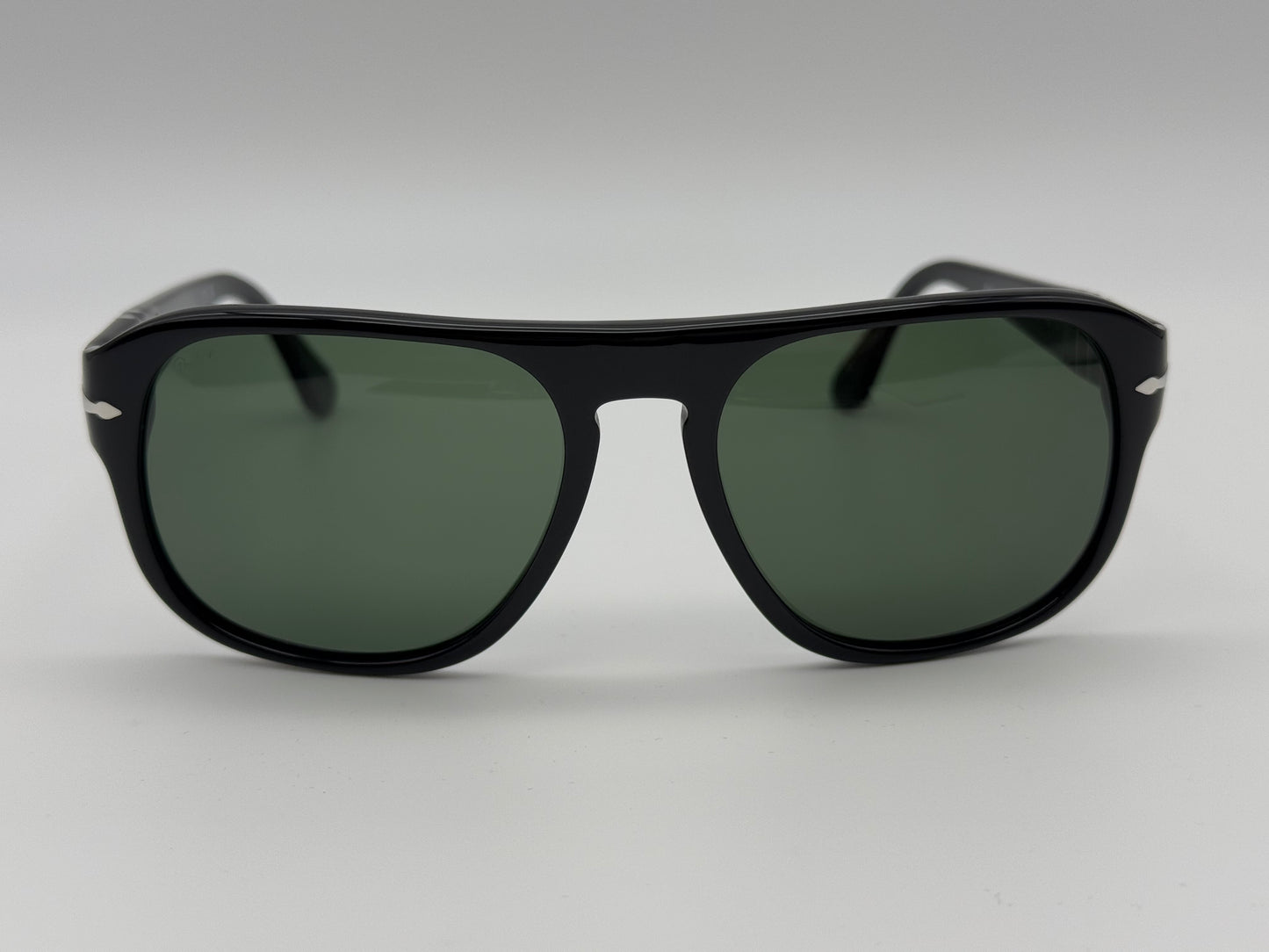 Persol Jean 57mm PO 3310 95 / 31 Black / Green Crystal Hand made in Italy NEW