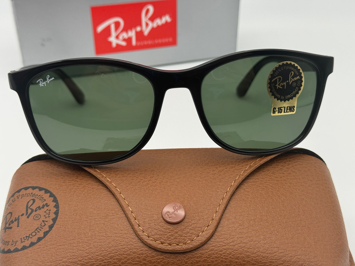 Ray-Ban RB 4374 56mm Black / G 15 Glass Lens 601/31 Italy Factory defect