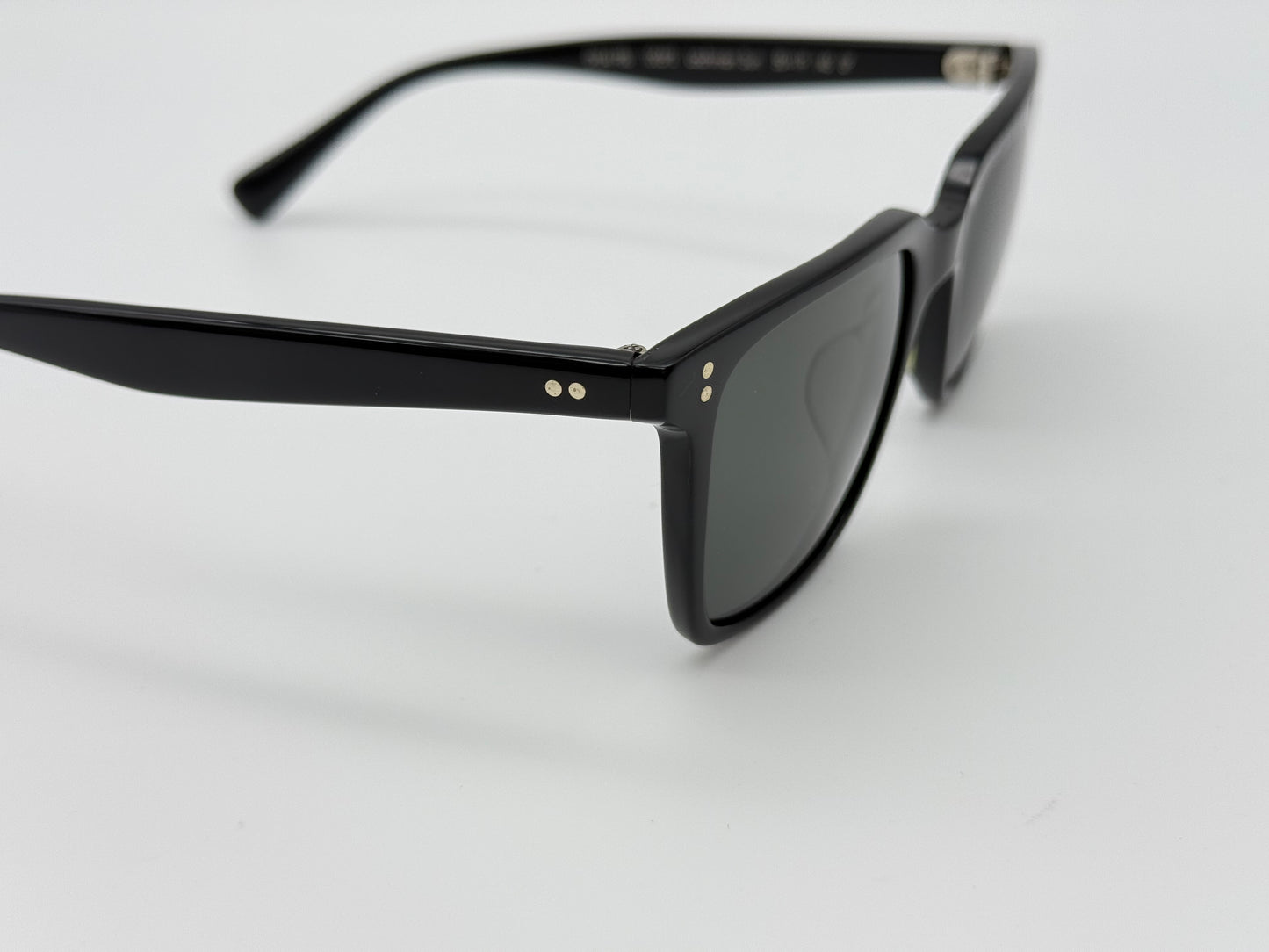 Oliver Peoples Lachman Sun 50mm Black / Midnight Express Polarized OV 5419 1005P2 missing box