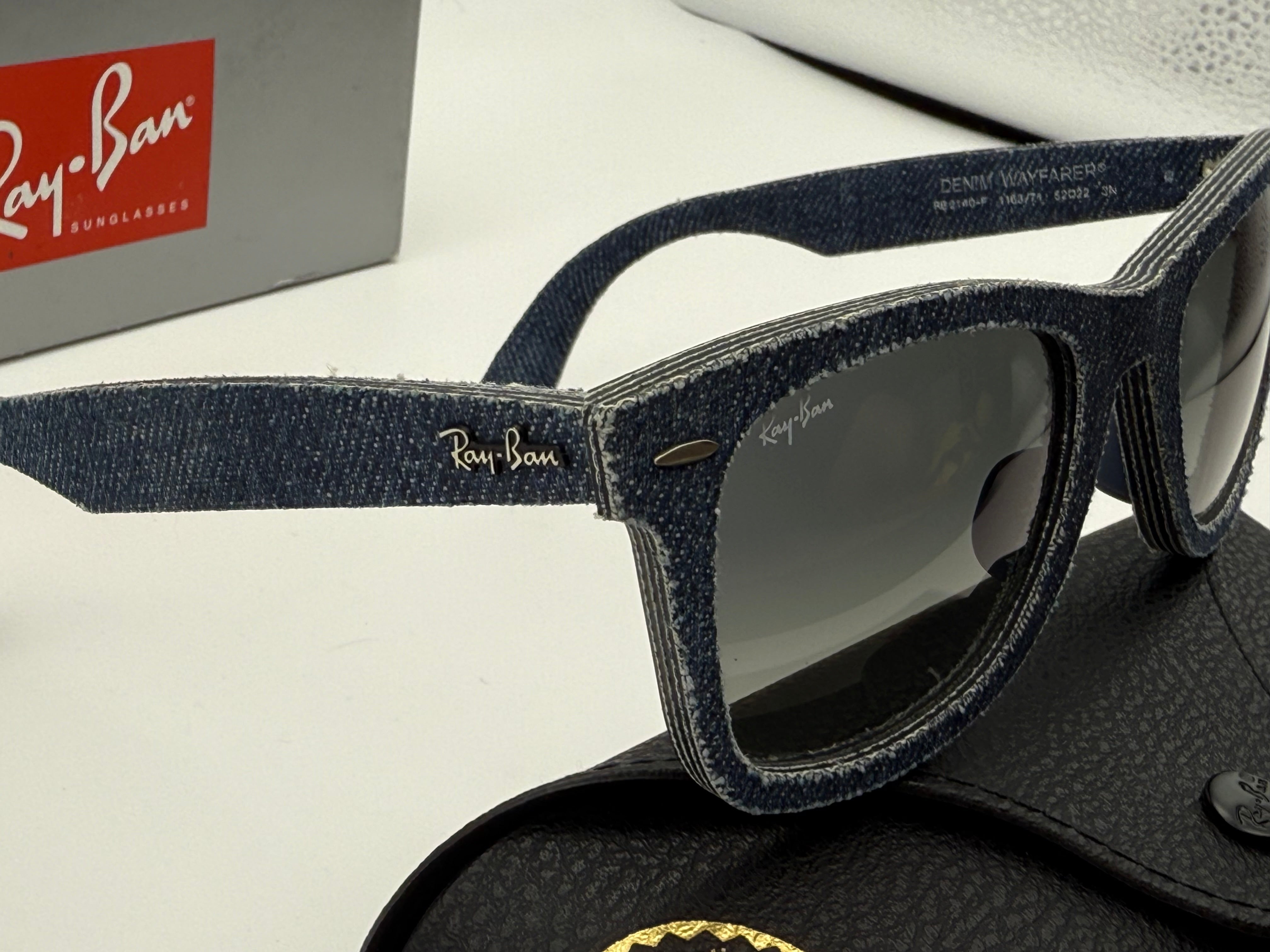 Ray Ban Wayfarer Gradient Denim