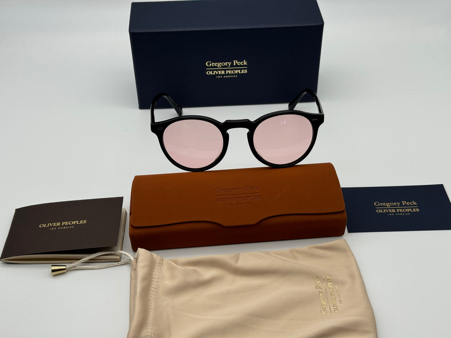 Oliver Peoples Gregory Peck 50mm Limited Edition Black / Pink Photochromic OV 5217 10054Q Italy NEW