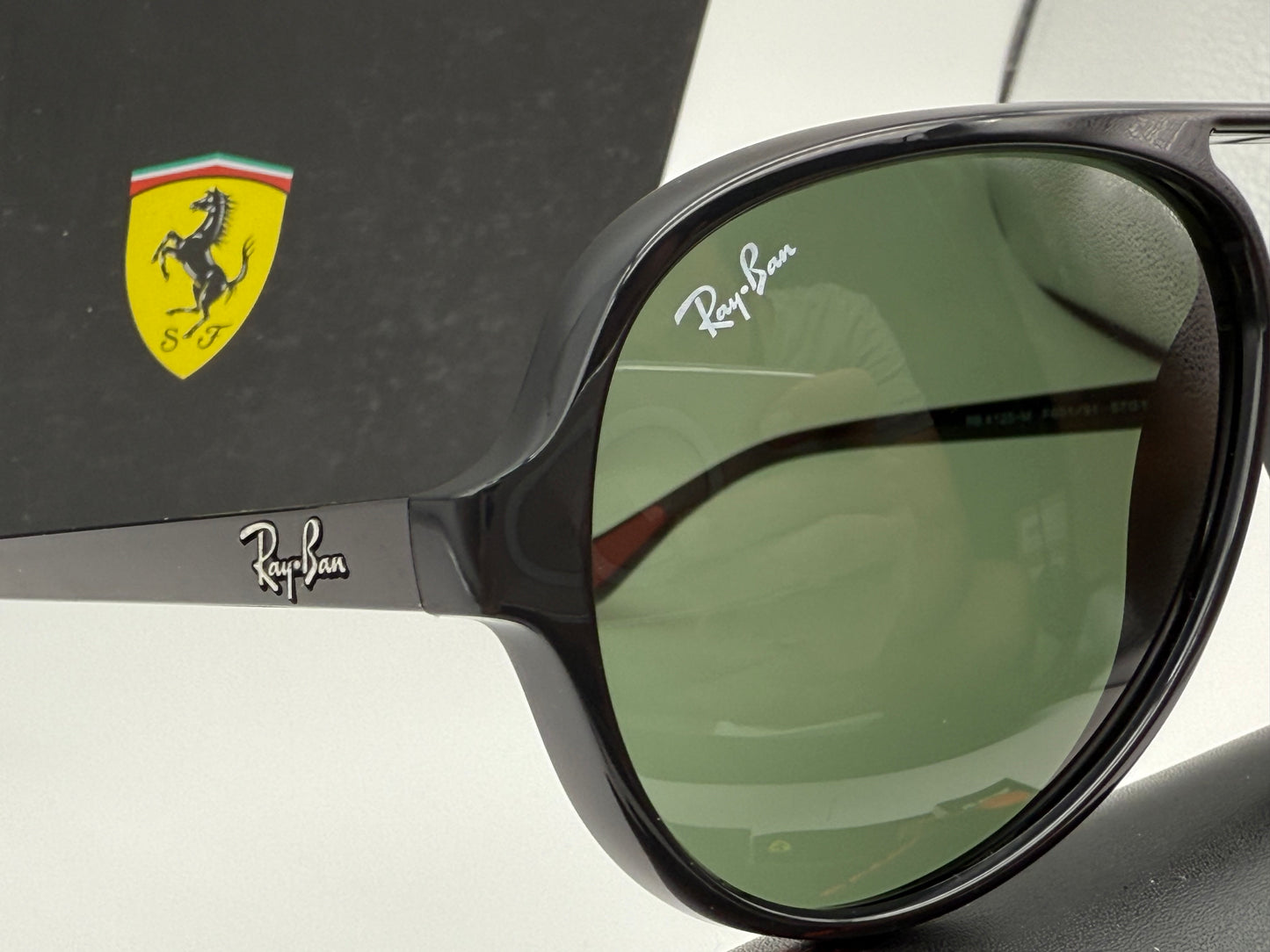 Ray Ban SCUDERIA Ferrari Collection 57mm RB 4125M Black G 15 Green Italy