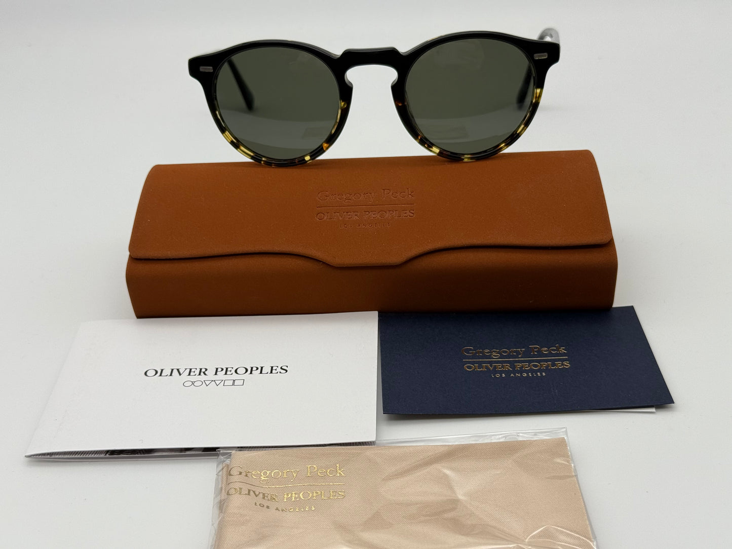 Oliver Peoples Gregory Peck Sun OV 5217S 1178P1 47mm Black-DTBK Gradient Preowned