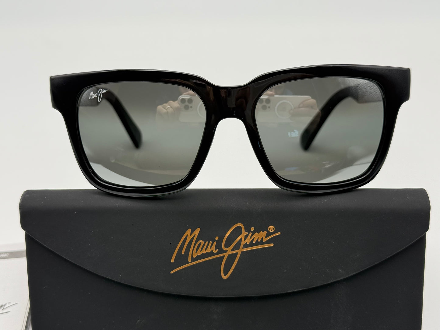 Maui Jim Mongoose 54mm Black / STG Natural Gray Polarized MJ540-02 Italy Missing Box