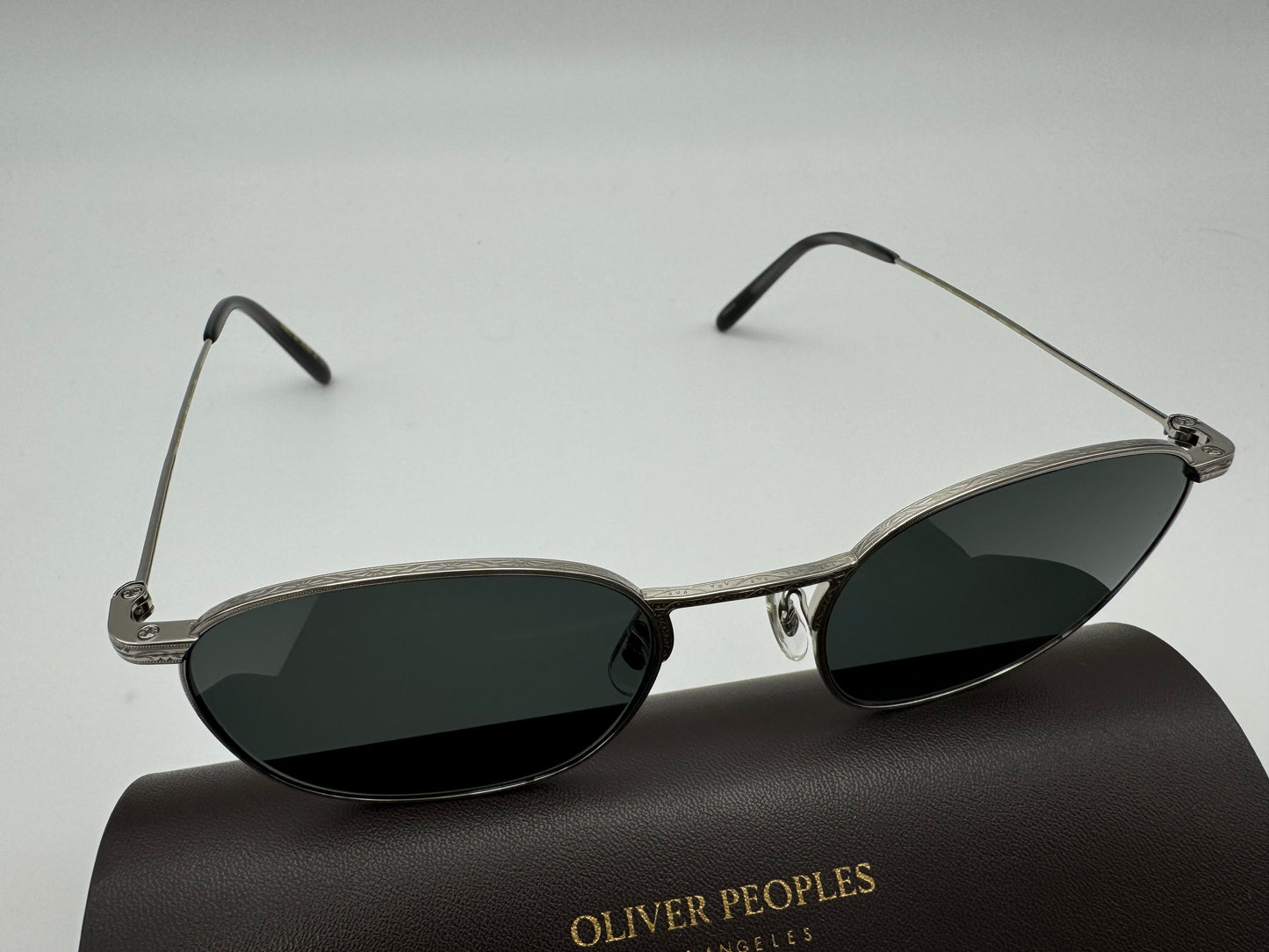 Oliver Peoples Goldsen Sun 52mm Silver Titanium / Midnight Express Polarized OV 1285 ST 5036P2 Japan NEW