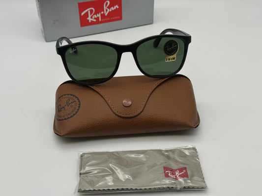 Ray-Ban RB 4374 56mm Black / G 15 Glass Lens 601/31 Italy Factory defect